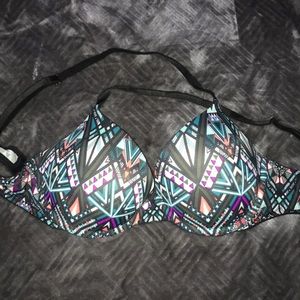 PINK BY VS PUSH UP BRA